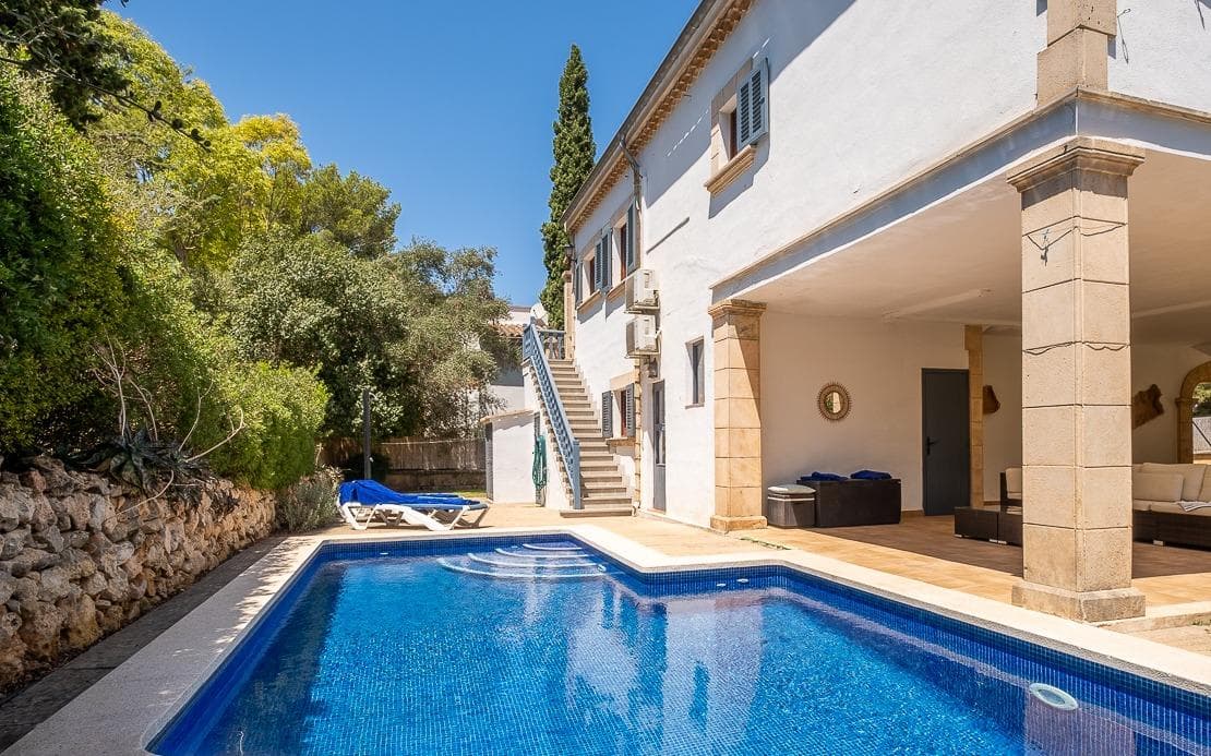 MARAVILLOSA VILLA CON ETV EN ALCUDIA