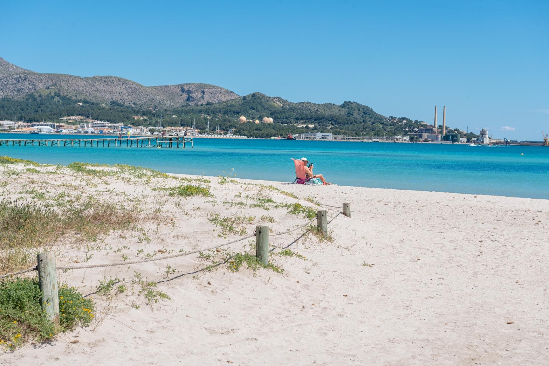 Luminoso piso con terraza a 300 metros de la playa – Puerto de Alcudia
