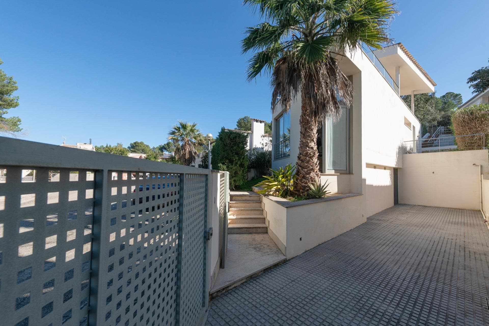 Chalet cerca de la Playa y Puerto deportivo.
